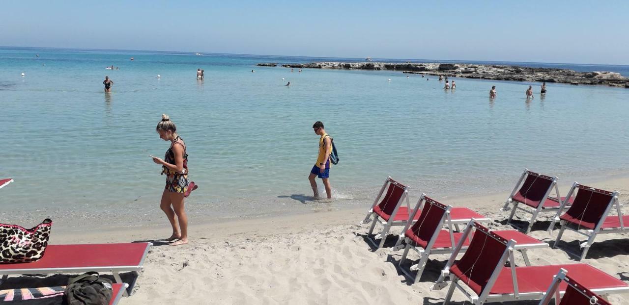 Bilocale Punta Rosa - Fronte Spiaggia โอตรันโต ภายนอก รูปภาพ