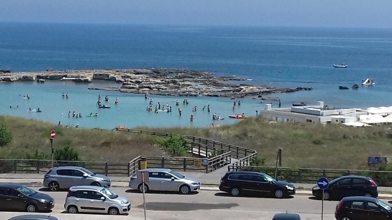 Bilocale Punta Rosa - Fronte Spiaggia โอตรันโต ภายนอก รูปภาพ